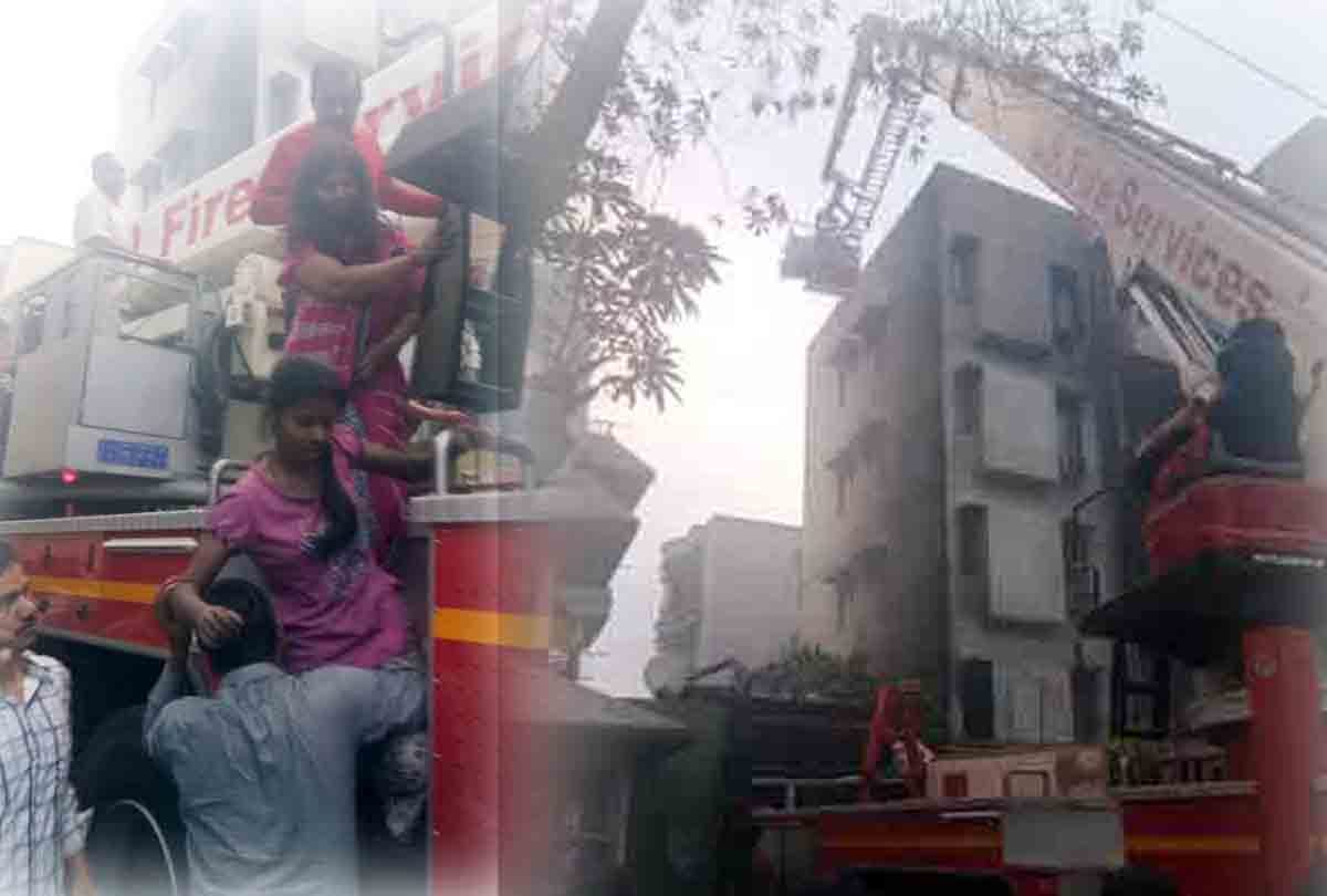 Fire in apartment 12 people stranded inside