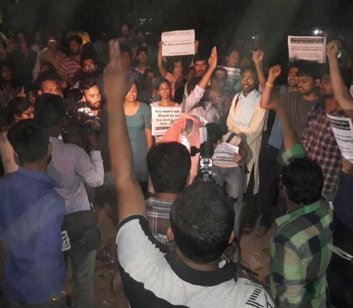 JNU students arguments over Film screening on love jihad
