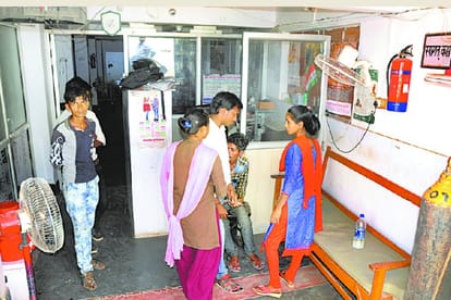 carelessness of homeopathic doctor in barabanki, mother and newborn died
