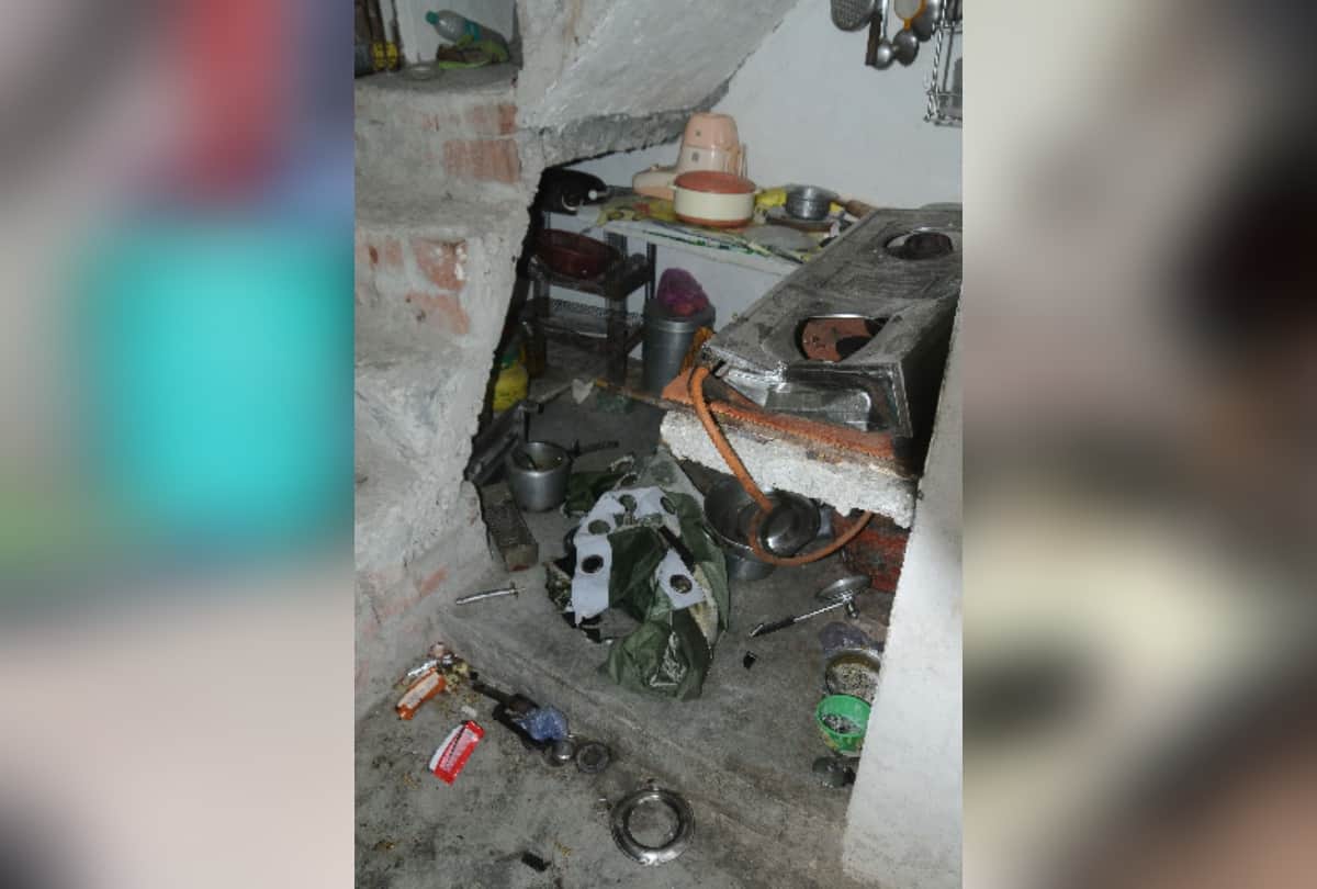 rape accused maulvi home vandalized by hindu organisations in ghaziabad