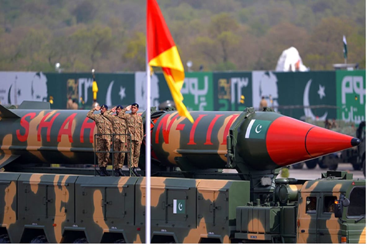 Pakistan raises its defence budget by 20 percent 