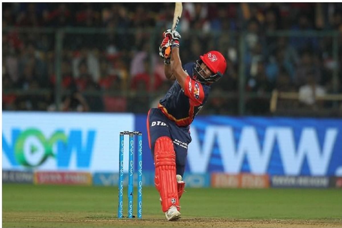 prithvi shaw played helicopter shot as like ms dhoni