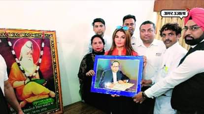 RAKHI SAWANT APOLOGISES FOR HER COMMENT ON VALMIKI