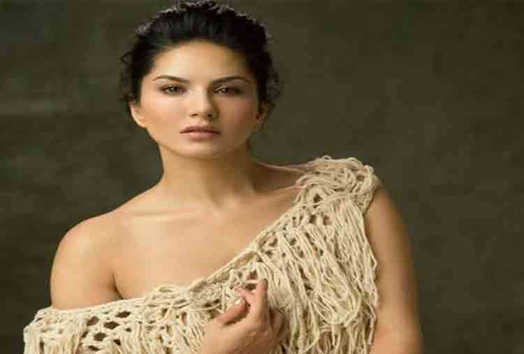 sunny leone gym instructor lian wentzel is very tough for maintaing body