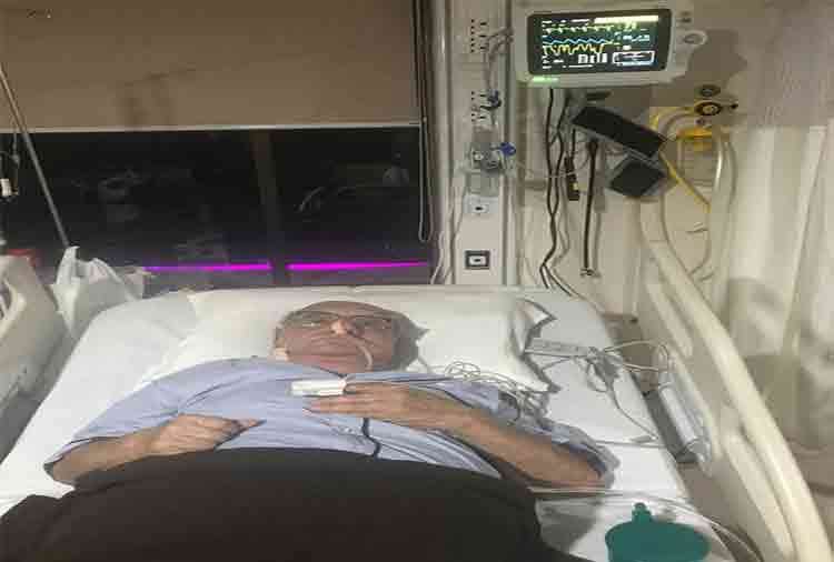 bollywood famous astrologer bejan daruwalla gets brain stroke photos from icu get viral