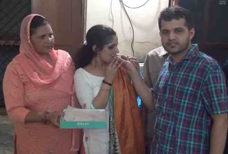 Success Story Chandigarh UPSC Topper Anu Kumari Interview and CSE Toppers Tips