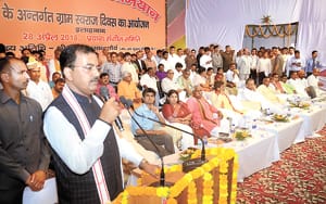 Keshav lectured class in Choupal