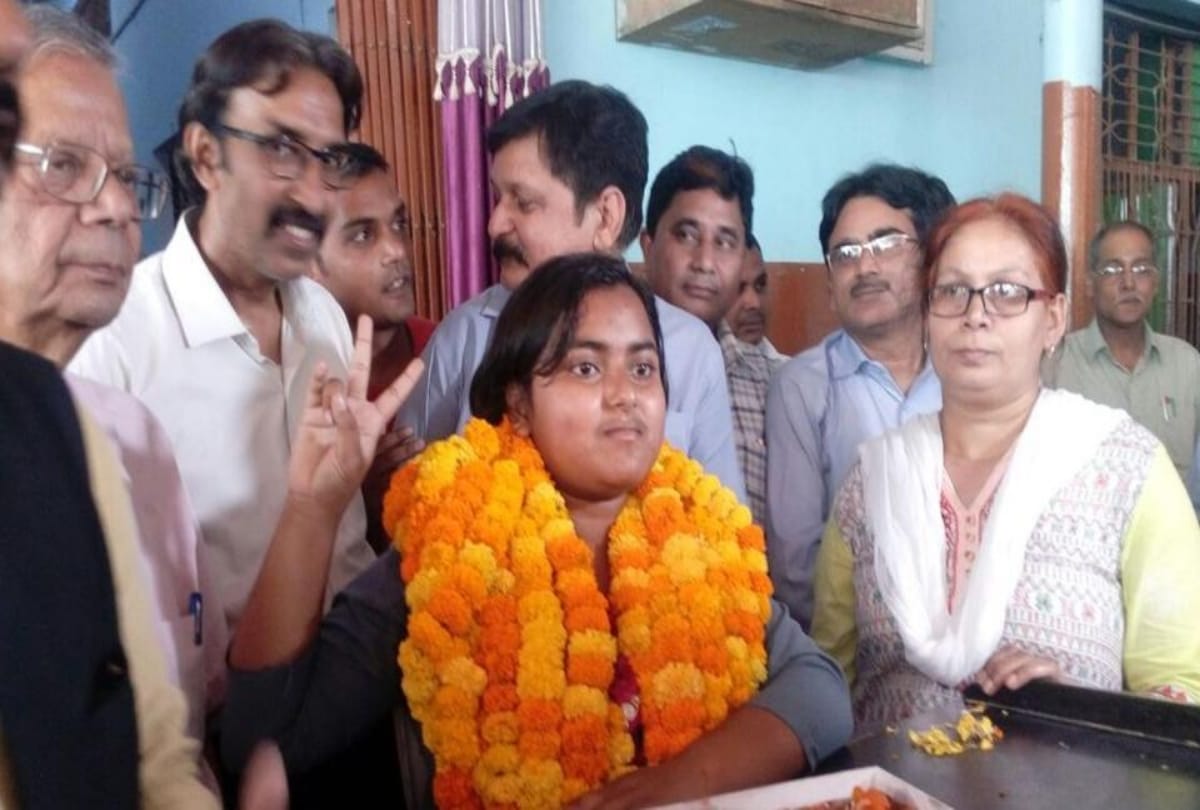 interview of up board 10th class topper anjali verma