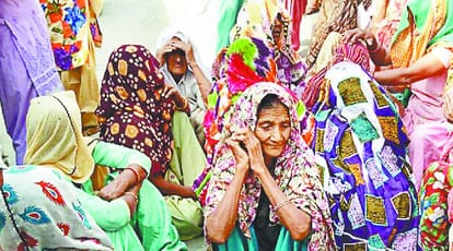 Create illicit relationship with maami in baghpat, Then killed the young man