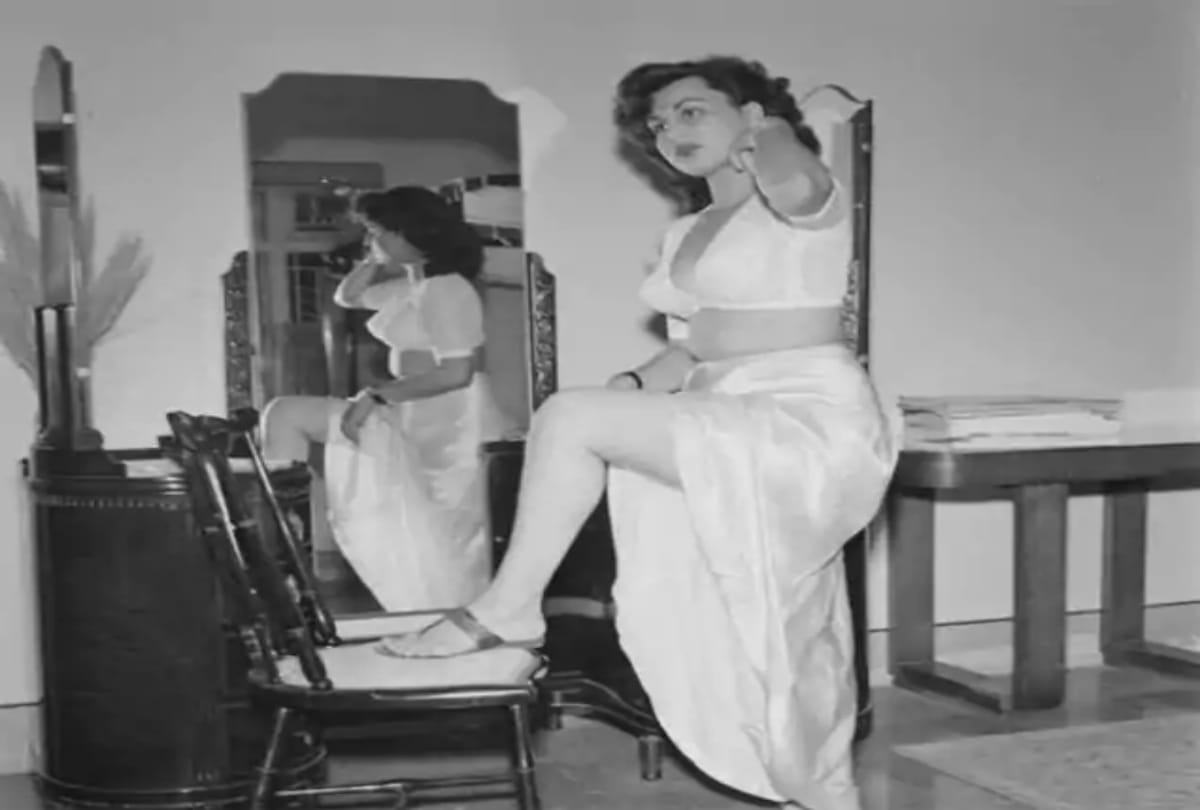begum para famous 50's bold photoshoot see the pics