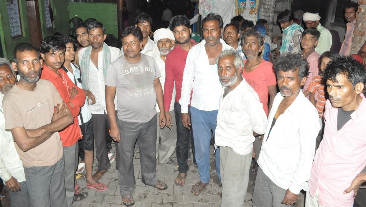 Three died including son, injured due to cylinder leak