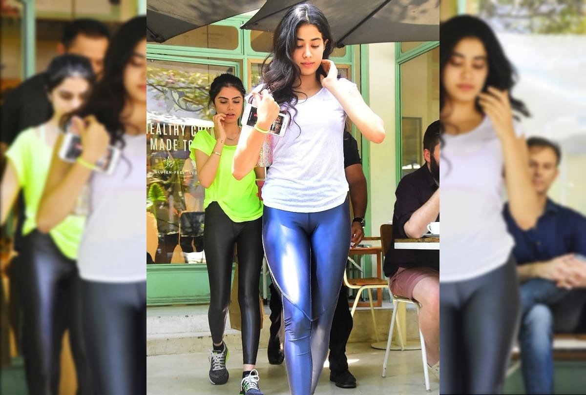 Janhvi Kapoor spotted with her friend at a restaurant in Bandra