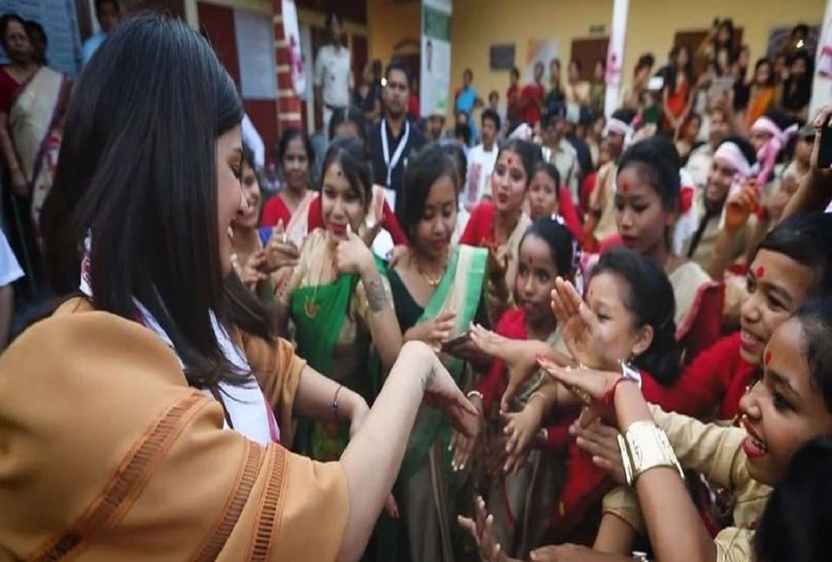 priyanka chopra did bihu dance in assam video goes viral