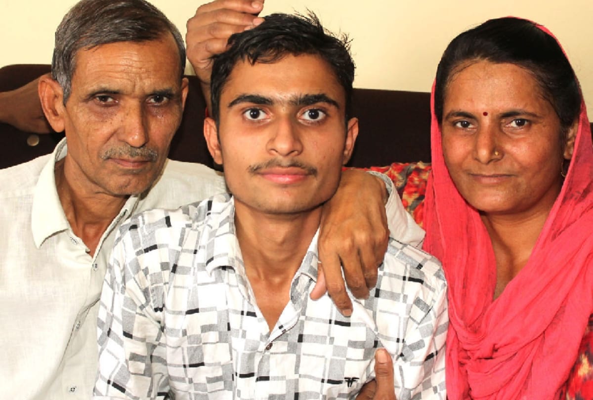 bulandshaher: district topper prateek wants to be an ias officer