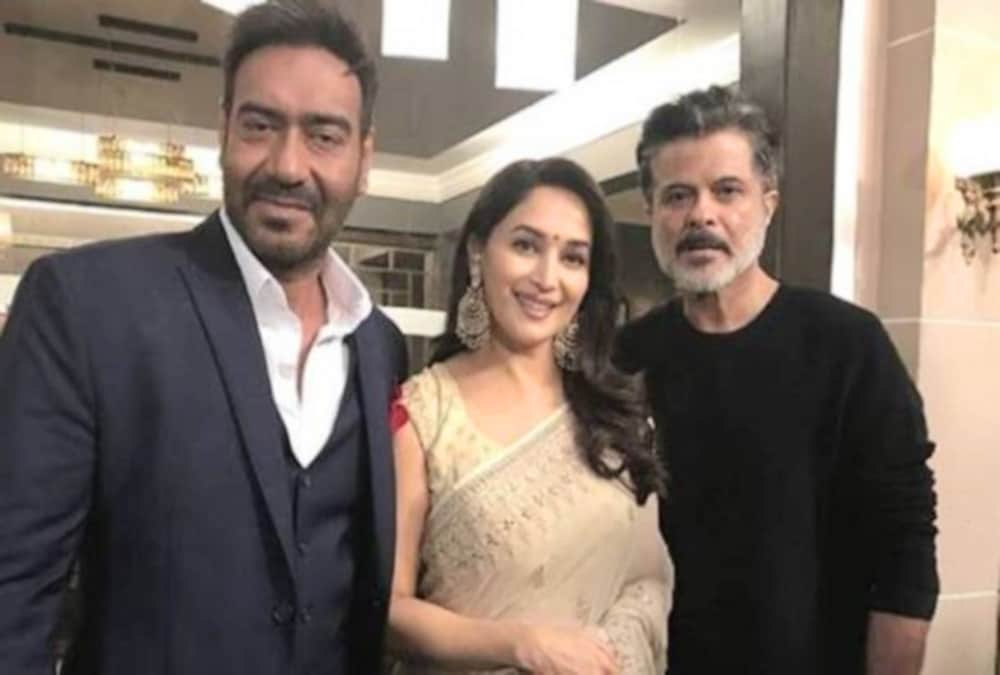 ajay devgn shares total dhamaal new poster and trailer date