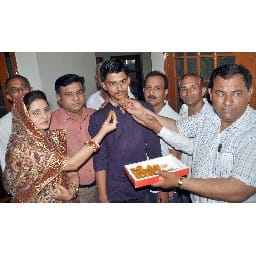 deepanshu, rujdar in inter and abhishek in high school are topper 