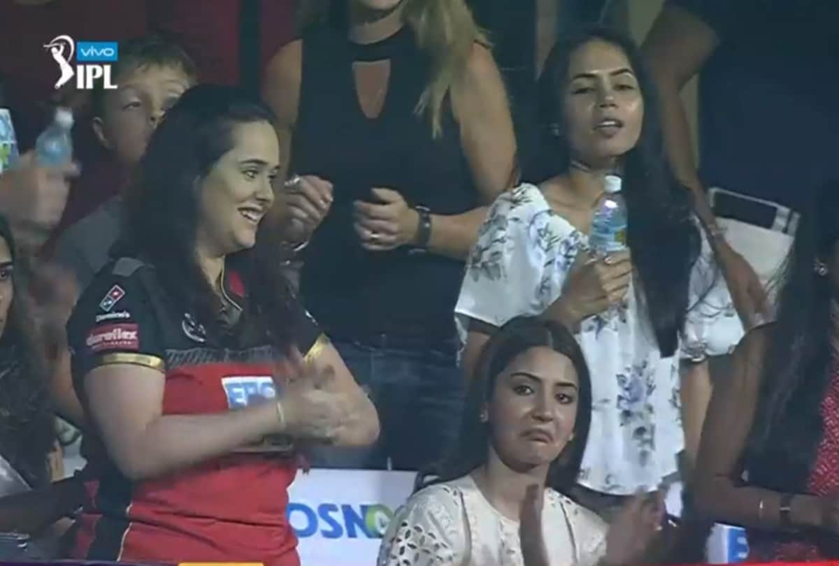 IPL 2018: Anushka Sharma cheers husband Virat Kohli after his superb catch against KKR