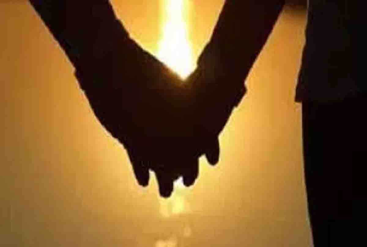 girl caught with boyfriend