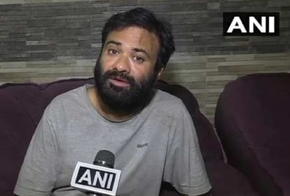 after walks out of jail doctor kafeel said, is it crime to bring oxygen cylinders for children?