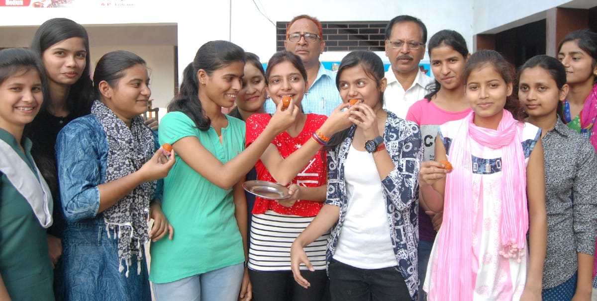people looking at results on mobile too