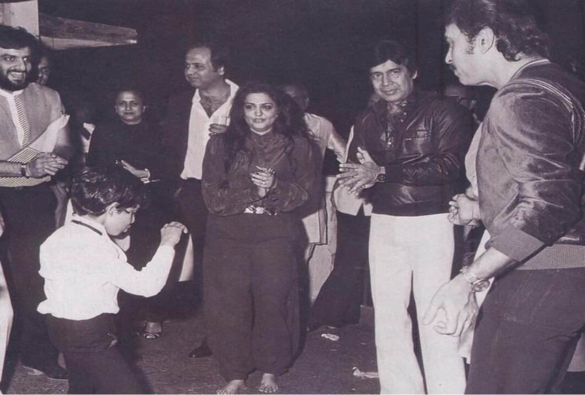 Hrithik Roshan shared on social media a throwback photo clicked in the year 1982  