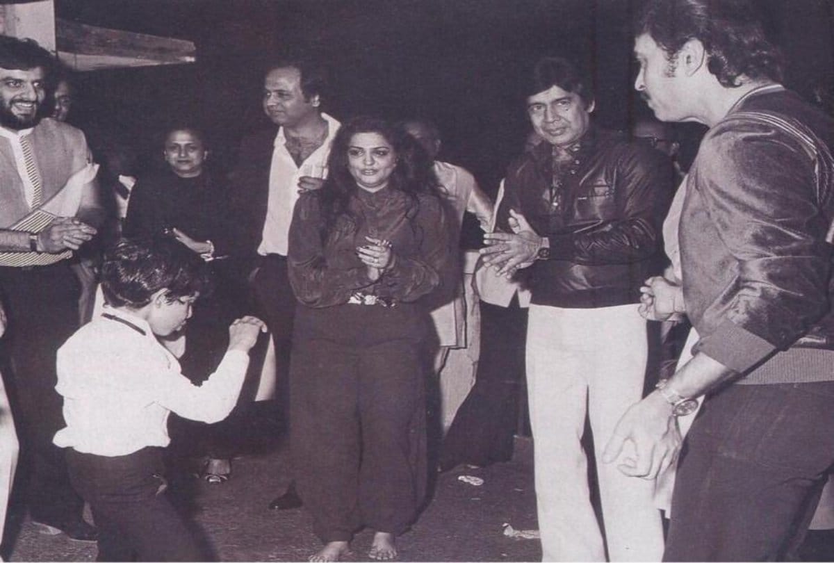 Hrithik Roshan shared on social media a throwback photo clicked in the year 1982  