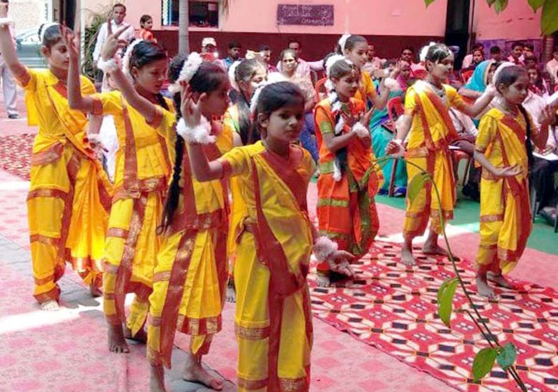 भगवान बुद्ध ने दिया करुणा-मानवता का संदेश