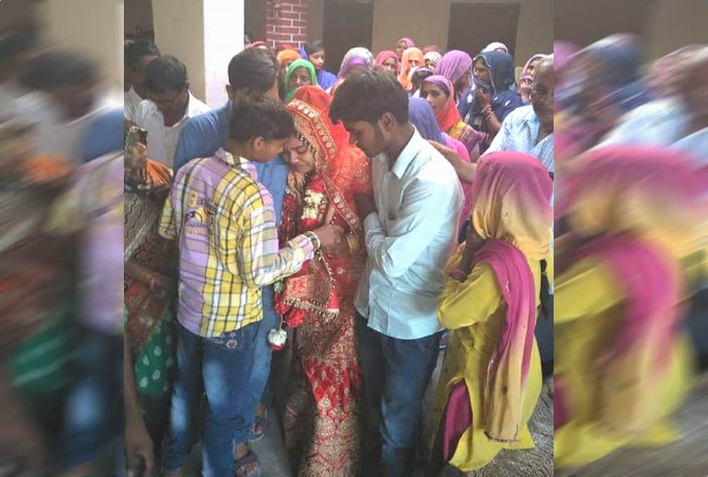 Year Ender 2018 Girl marriage after parents and brother funeral emotional photos