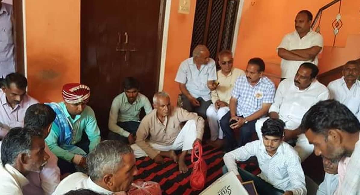 Year Ender 2018 Girl marriage after parents and brother funeral emotional photos