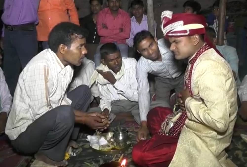  A man of sitapur murdered by his friend in lakhimpur khiri.