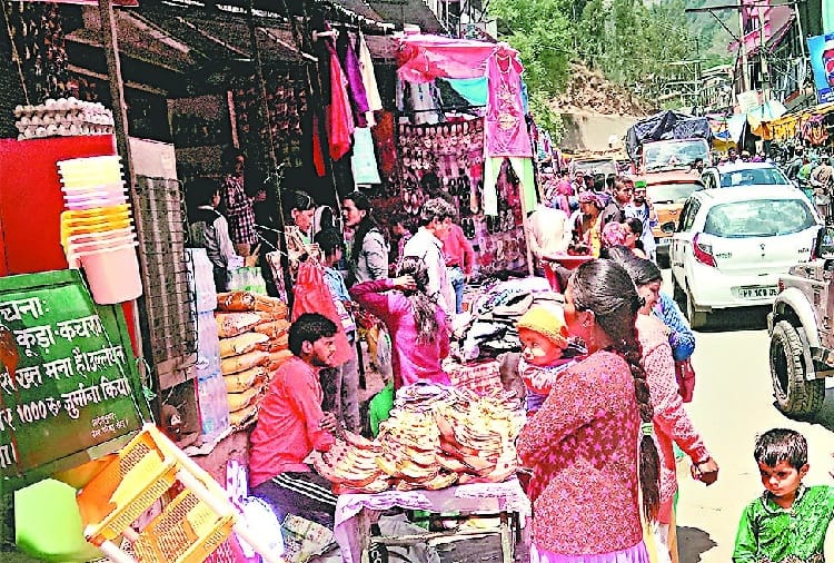आज से हटाई जाएंगी सड़क किनारे सजी दुकानें