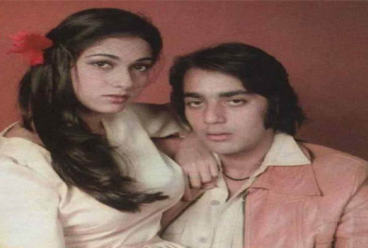 this popular actress to love actor sanjay dutt but marry anil ambani