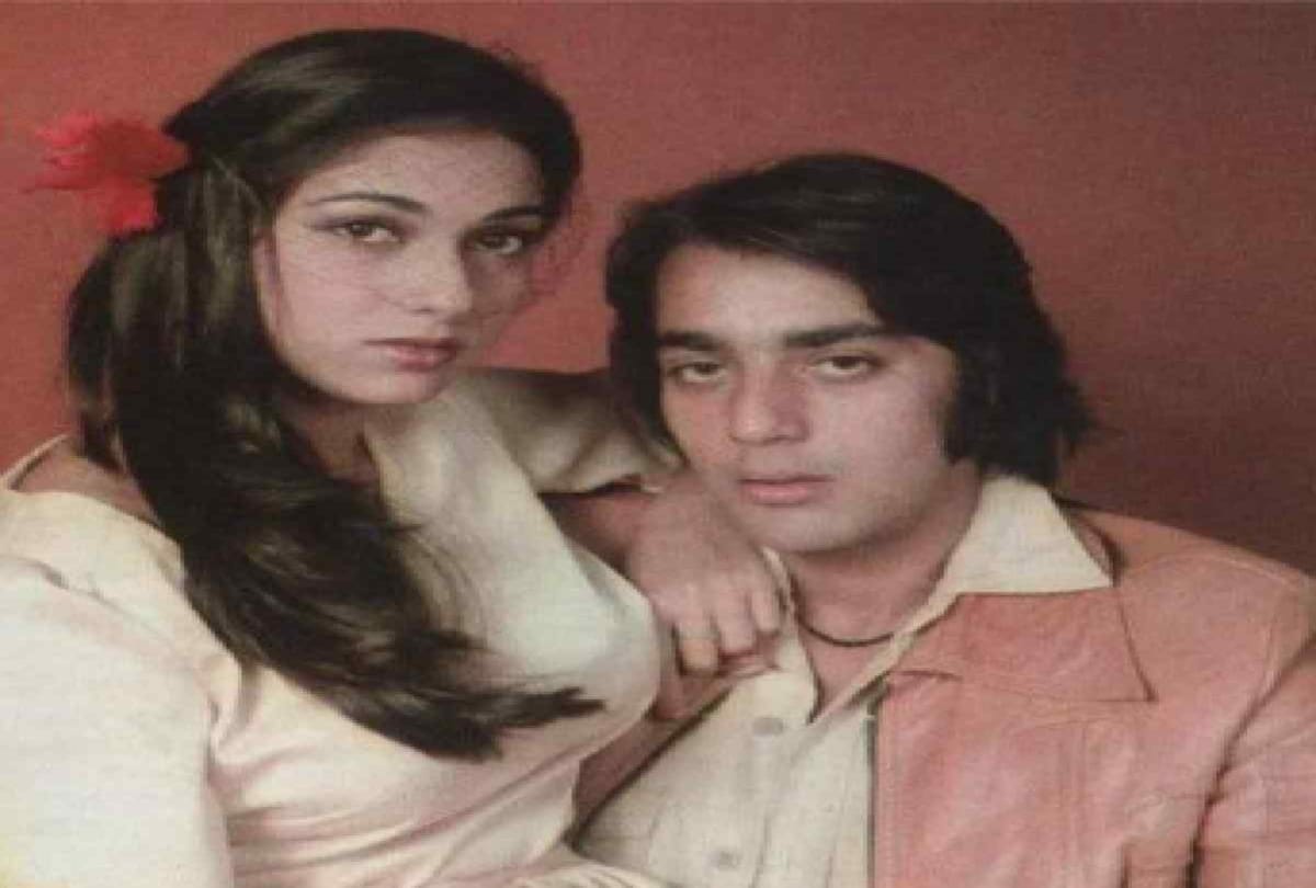this popular actress to love actor sanjay dutt but marry anil ambani