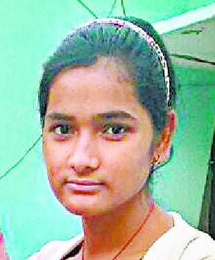 Student commits suicide after getting low marks from cousin