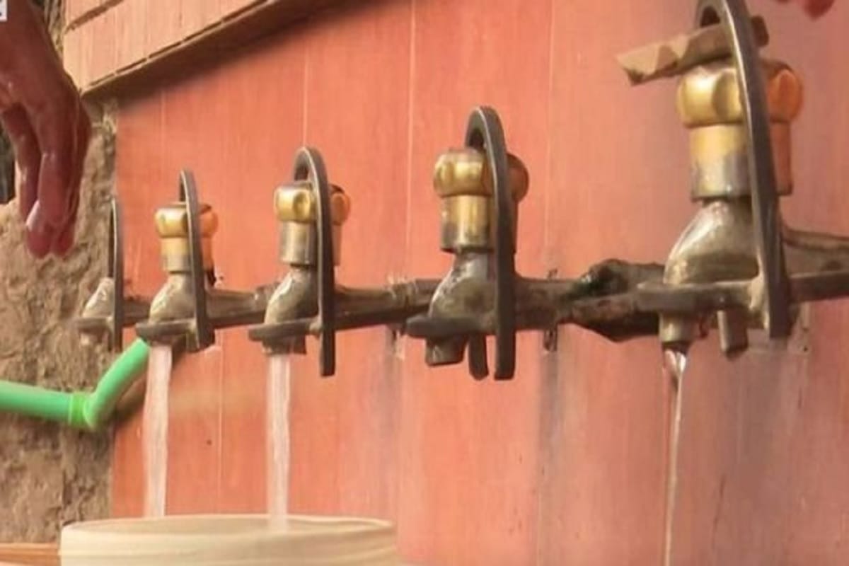 मथुरा जंक्शन के सर्कुलेटिंग एरिया में बिकेगा पानी