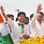 MadhyaPradesh Congress leaders Kamal Nath  Jyotiraditya Scindia held a road show in Bhopal