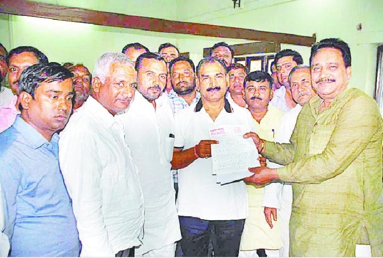 Farmers' ruckus in mill