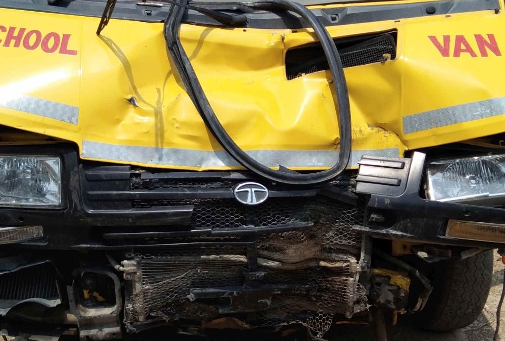 two died in an accident in pgi in vrindavan in lucknow.