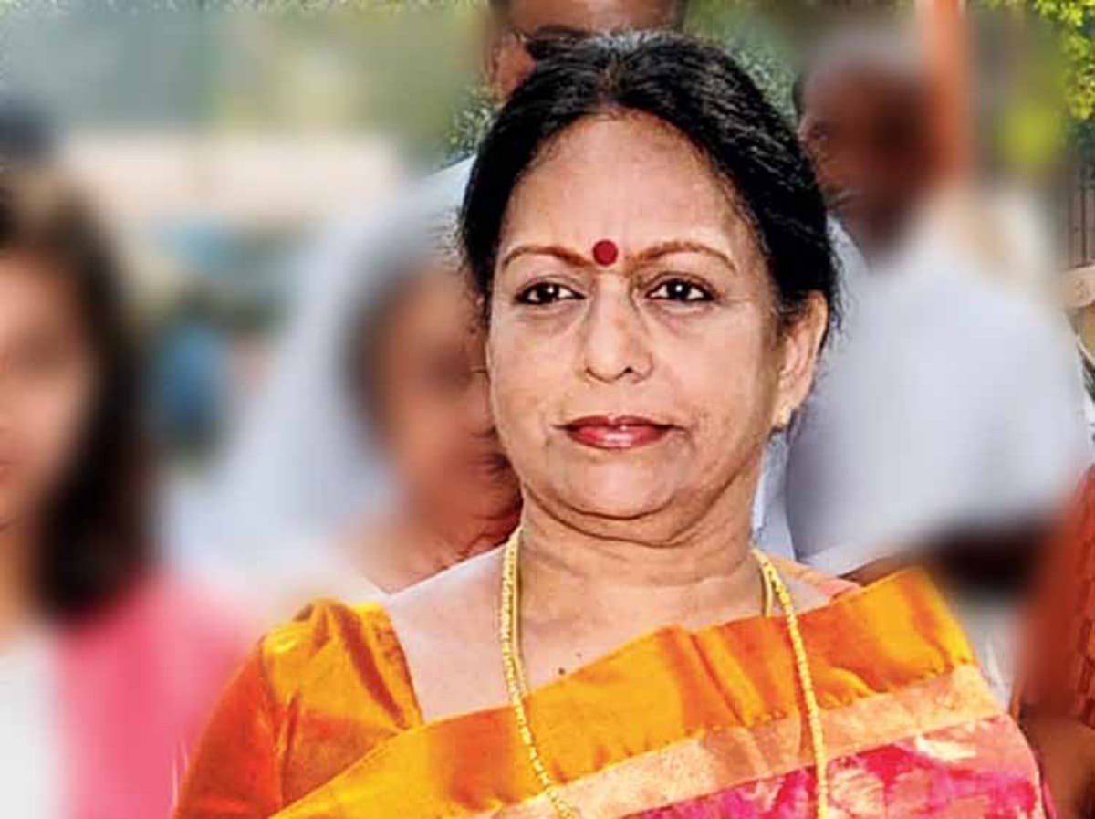 saradha chit fund scam : ed summons chidambaram's wife nalini chidambaram