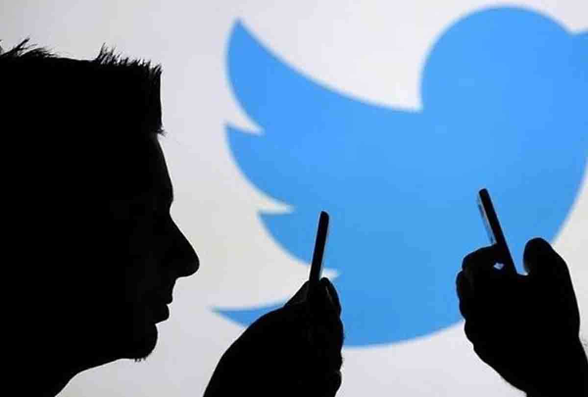 public tweets and cut off challans of police 