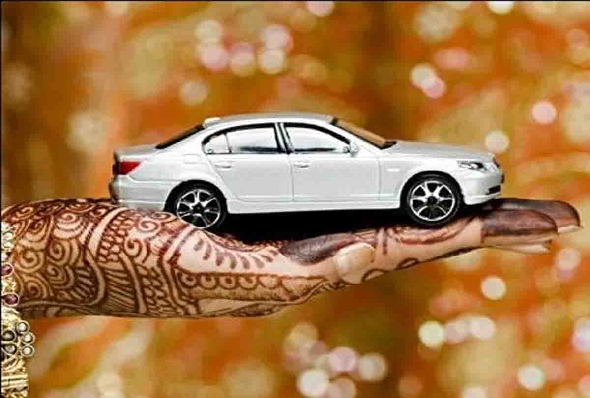 newly bride hanged in up