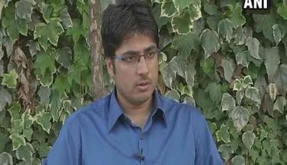 what type of Question asked to Kashmiri topper Fazlul Haseeb in UPSC 2017