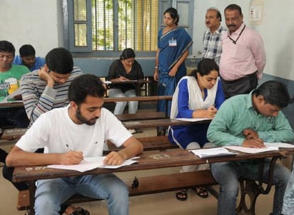 civil service craze is increasing in muslim youth, 54 candidates clear exam and 7 include in top 100