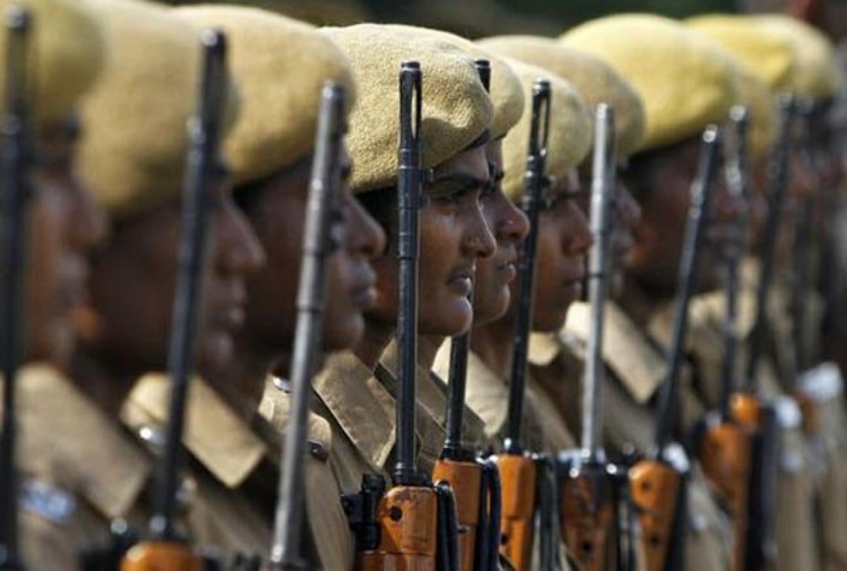 Threaten for blast in kashi vishwantah temple police on high alert