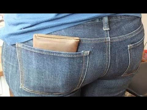 Purse Carry In Back Pocket is danger for your life, Dehradun
