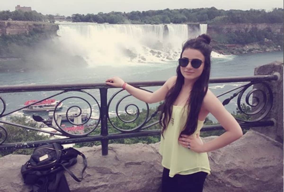 kareena kapoor to star opposite Irrfan Khan in Angrezi Medium