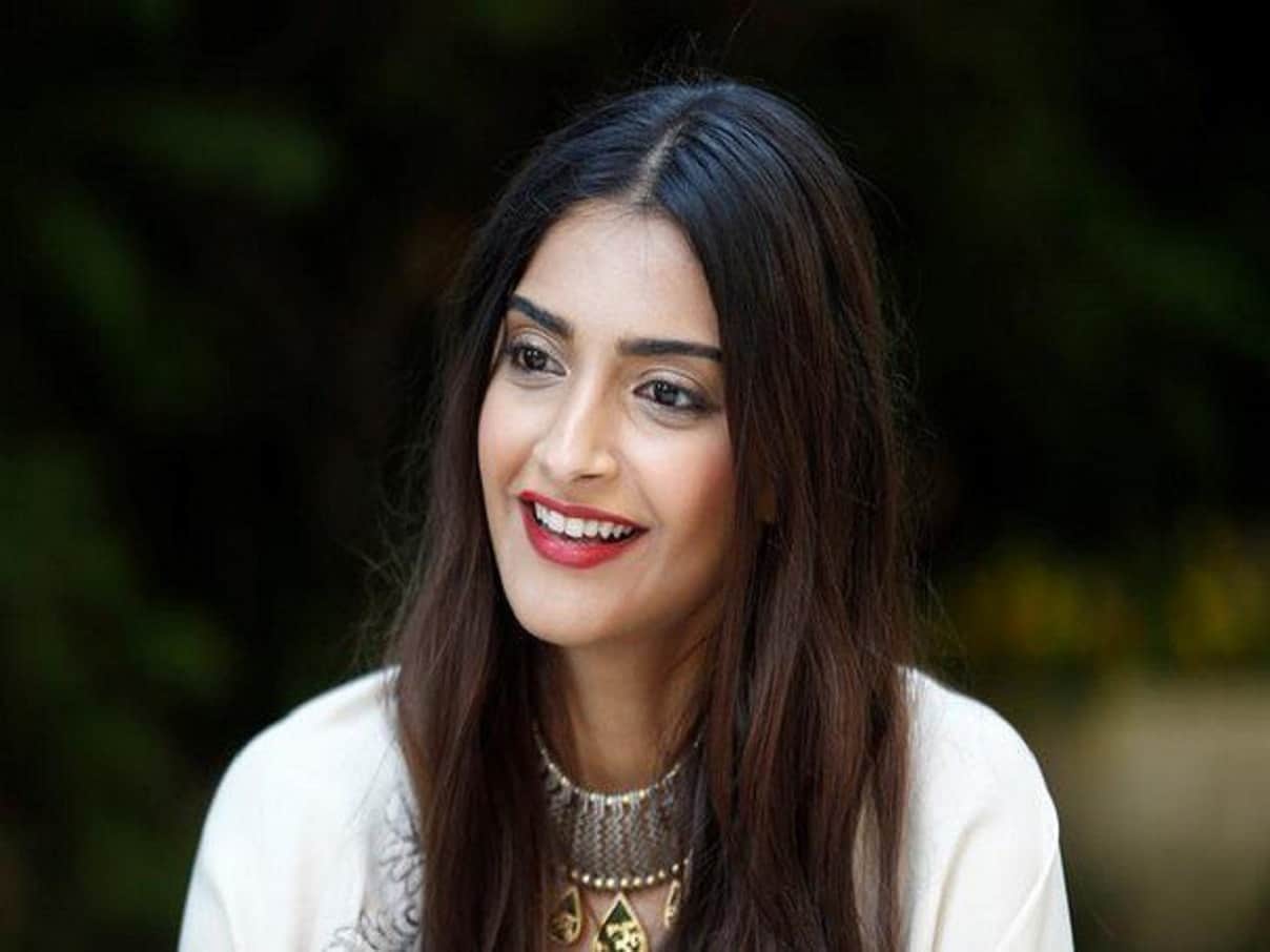 Sonam Kapoor & Anand Ahuja wedding will take place on the 8th of May in Mumbai: