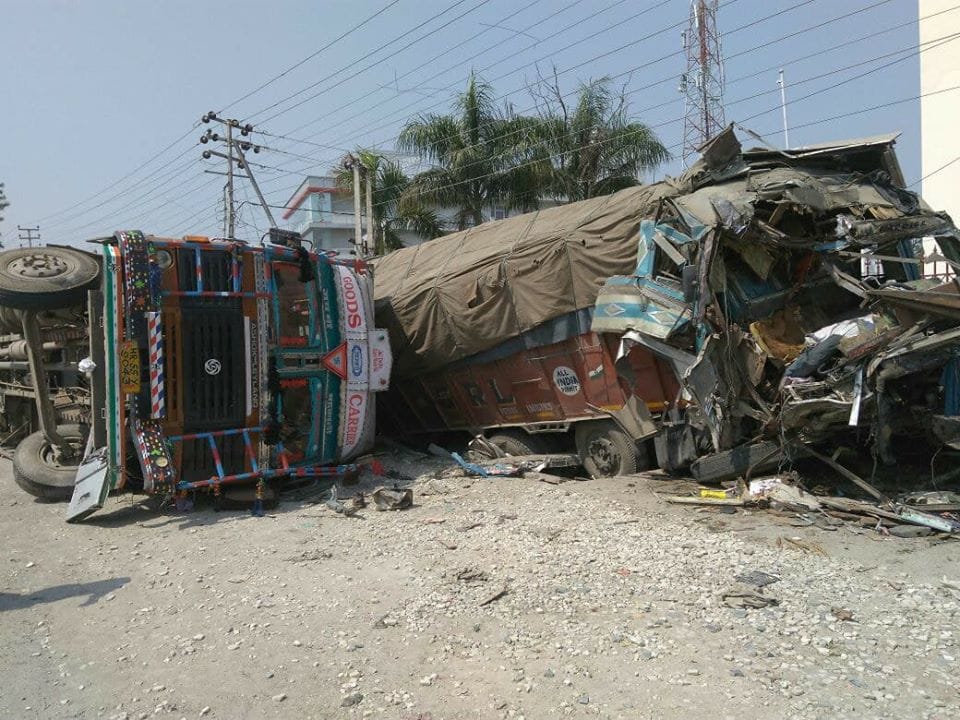 Truck accident in dehradun one killed information Horrible photos