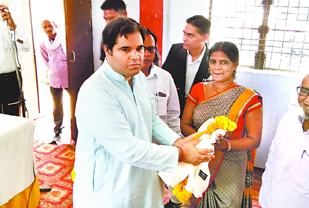 varun gandhi says caste based politics not good for society.