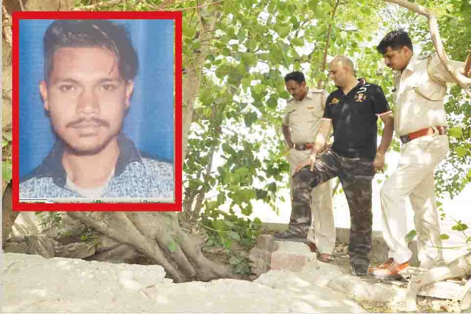 When angry people thrown two youth into 40 feet deep well, then this happened